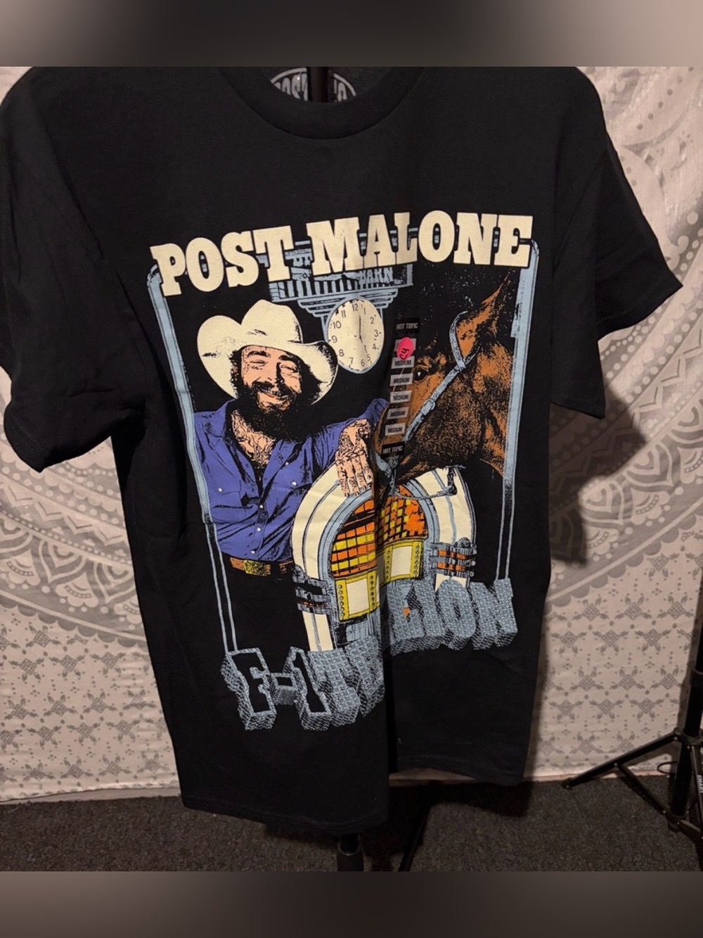 NWT Post Malone F-1 Trillion Jukebox Horse Graphic T-Shirt Black | Medium